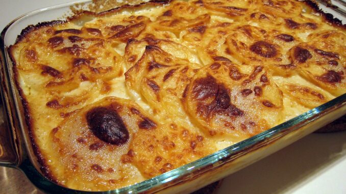 Les Ingrédients Essentiels pour un Gratin Dauphinois Délicieux : La Recette Parfaite